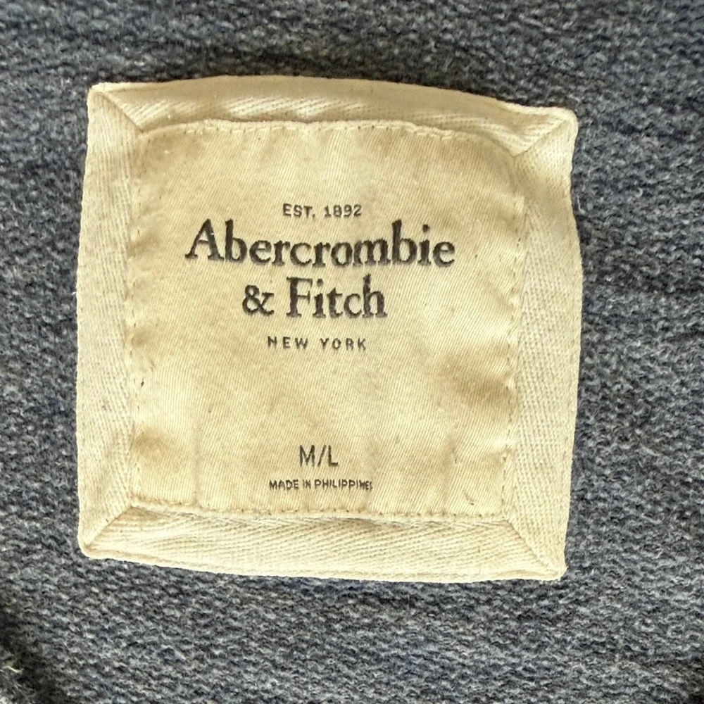 Abercrombie & Fitch Light Blue V-Neck Hooded Sweater Size M/L - Picture 2 of 9